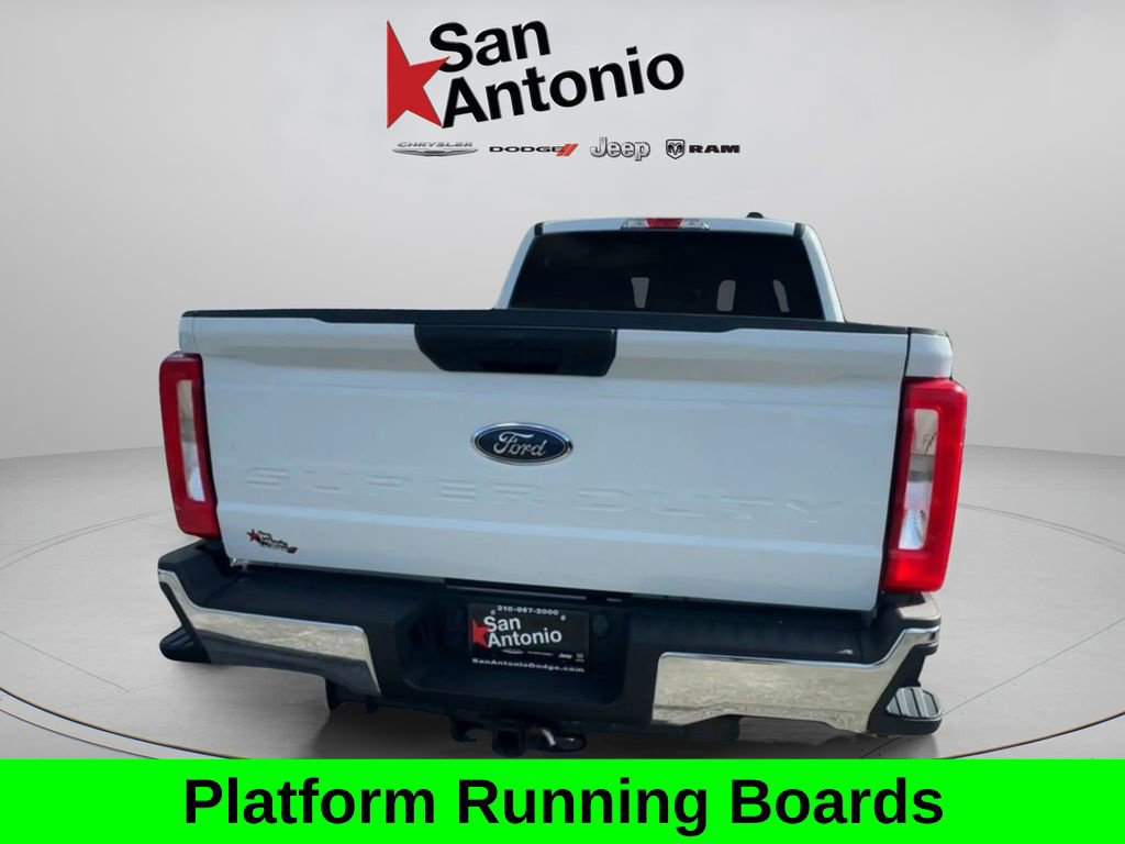 Used 2025 Ford F250 XLT AWD/4WD image 11