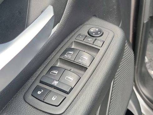 Used 2021 RAM 1500 Big Horn AWD/4WD image 19
