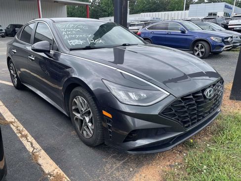 Used 2020 Hyundai Sonata SEL w/ Convenience Package FWD image 1