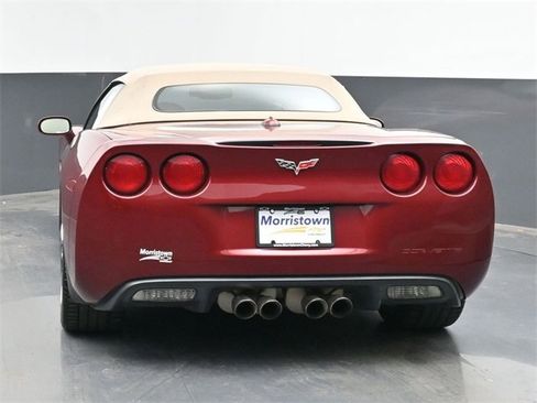 Used 2005 Chevrolet Corvette Convertible w/ Preferred Equipment Group image 8