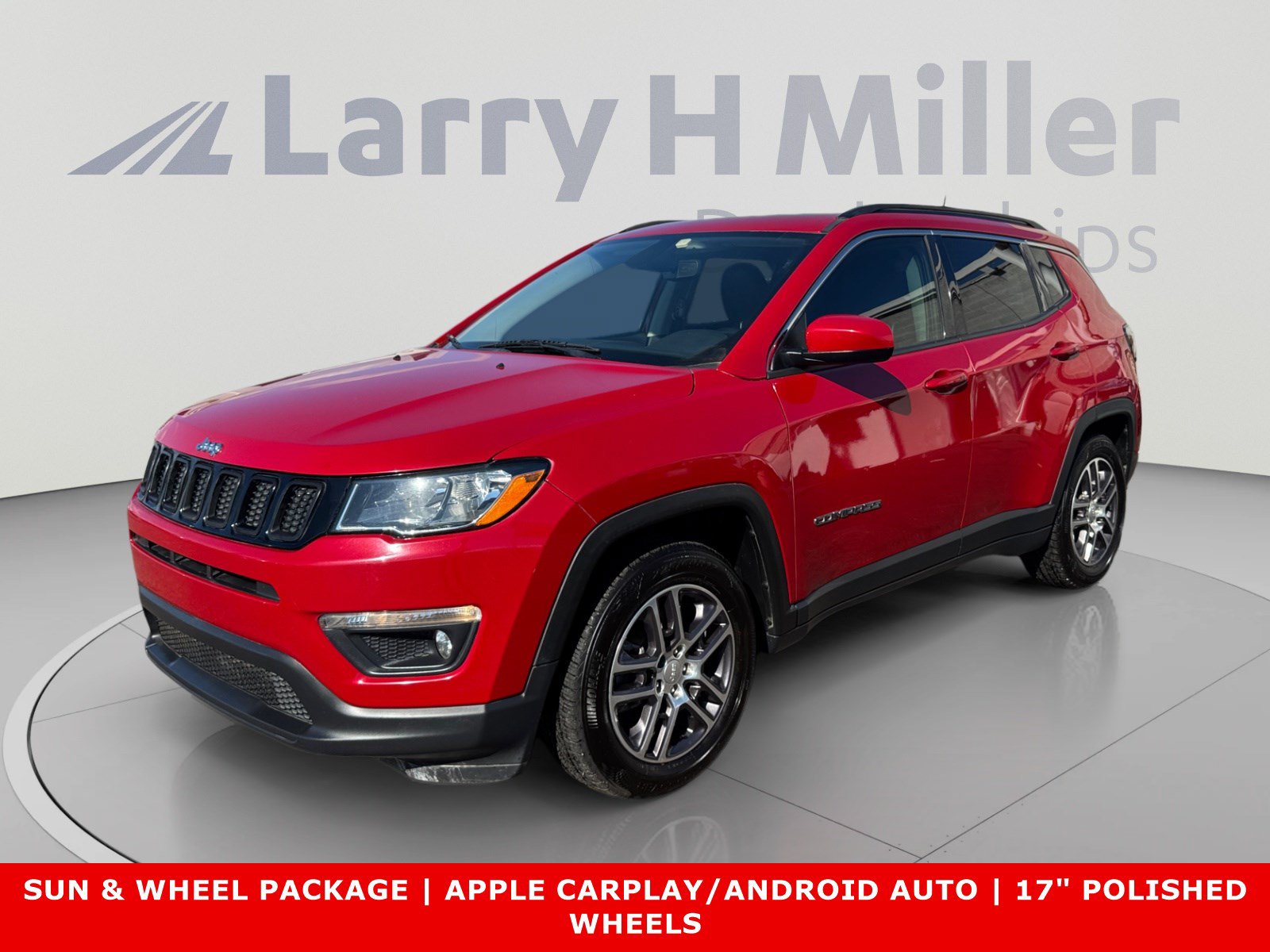 Used 2020 Jeep Compass Latitude w/ Popular Equipment Group FWD image 1