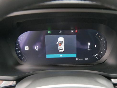 Certified 2025 Volvo V60 B5 Cross Country Plus image 20