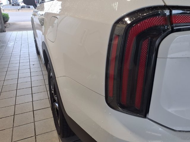Used 2024 Kia Telluride SX Prestige X-Line AWD/4WD image 11