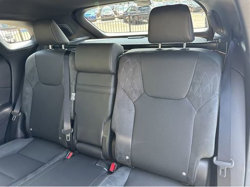 New 2026 Lexus RX 450h AWD image 18