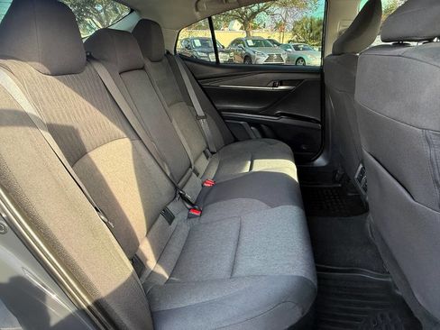 Used 2025 Toyota Camry LE image 29