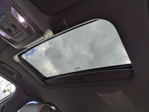 Certified 2023 Cadillac CT4 Sport w/ Technology Package image 21