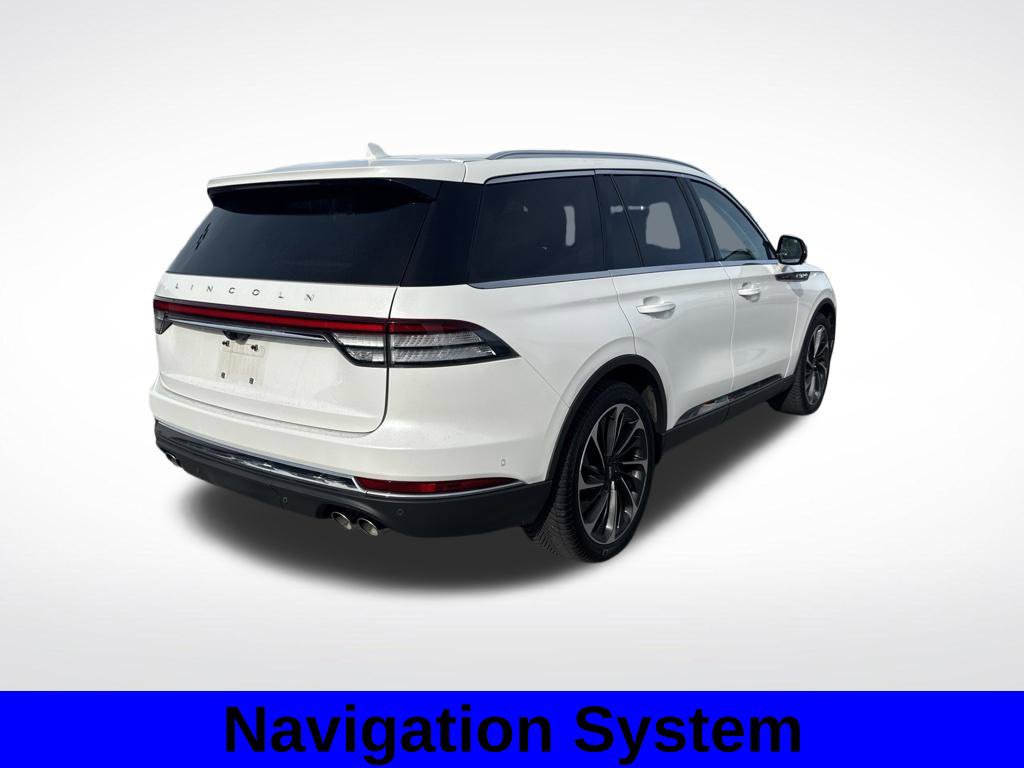 Used 2020 Lincoln Aviator Reserve w/ Equipment Group 202A AWD/4WD image 3