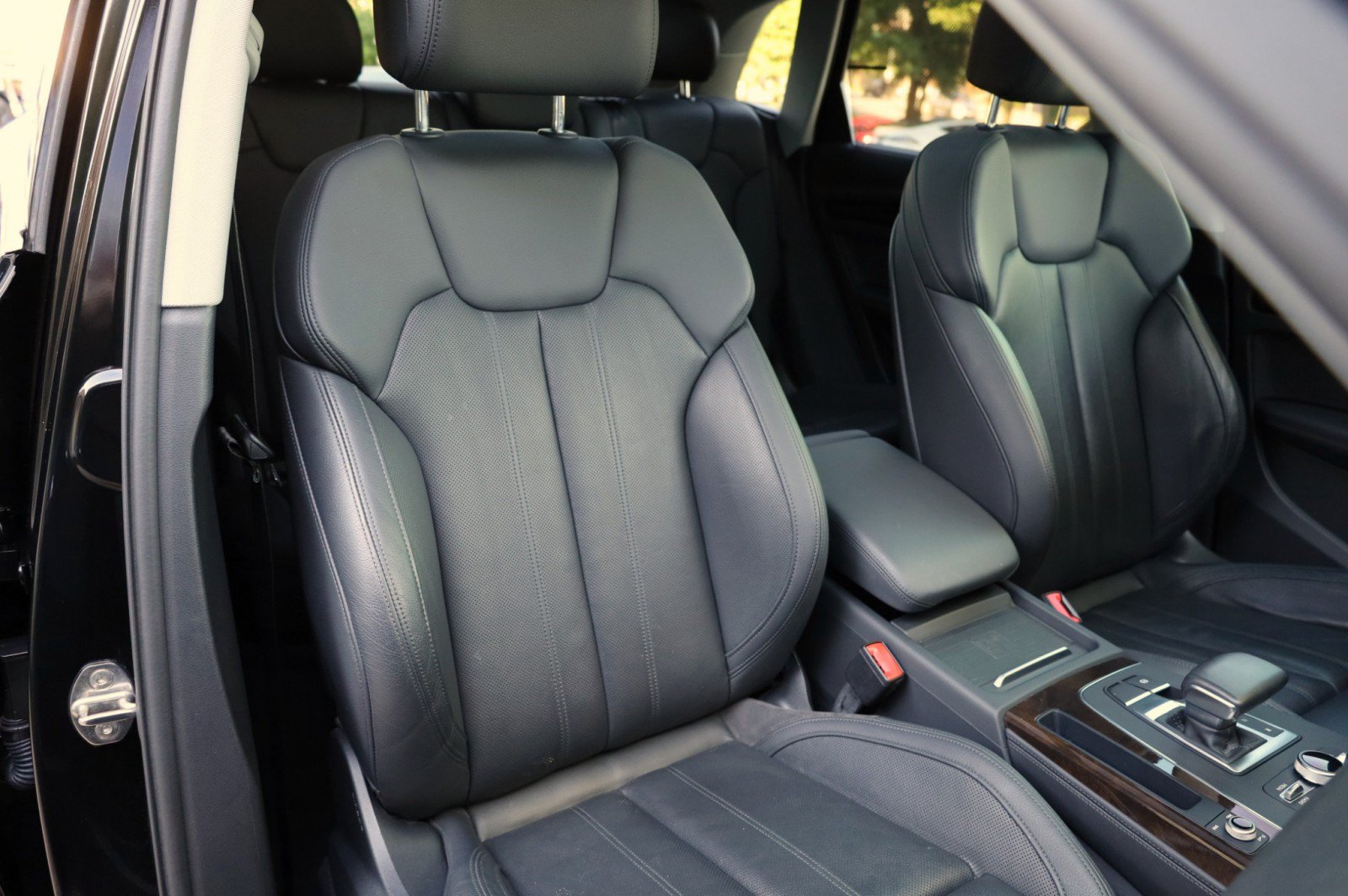 Used 2020 Audi Q5 Prestige AWD/4WD image 48