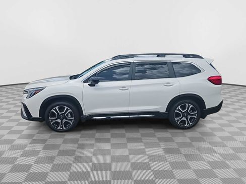 Used 2024 Subaru Ascent Limited w/ Technology Package AWD/4WD image 4