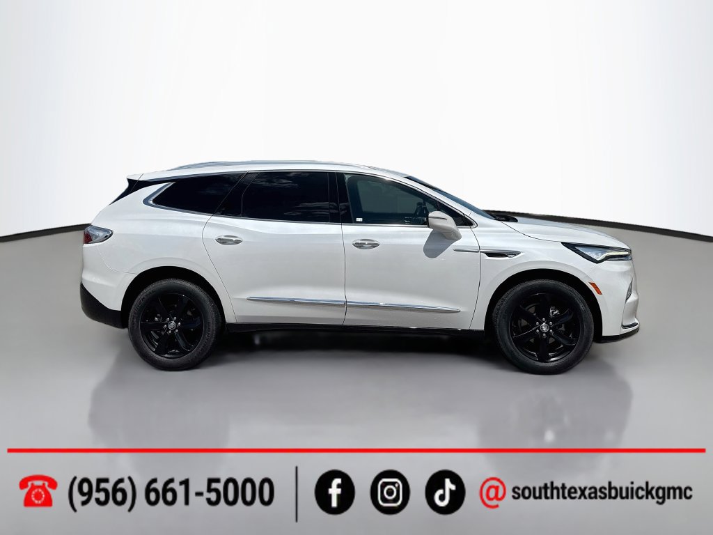 Used 2024 Buick Enclave Essence w/ Sport Touring Edition FWD image 9