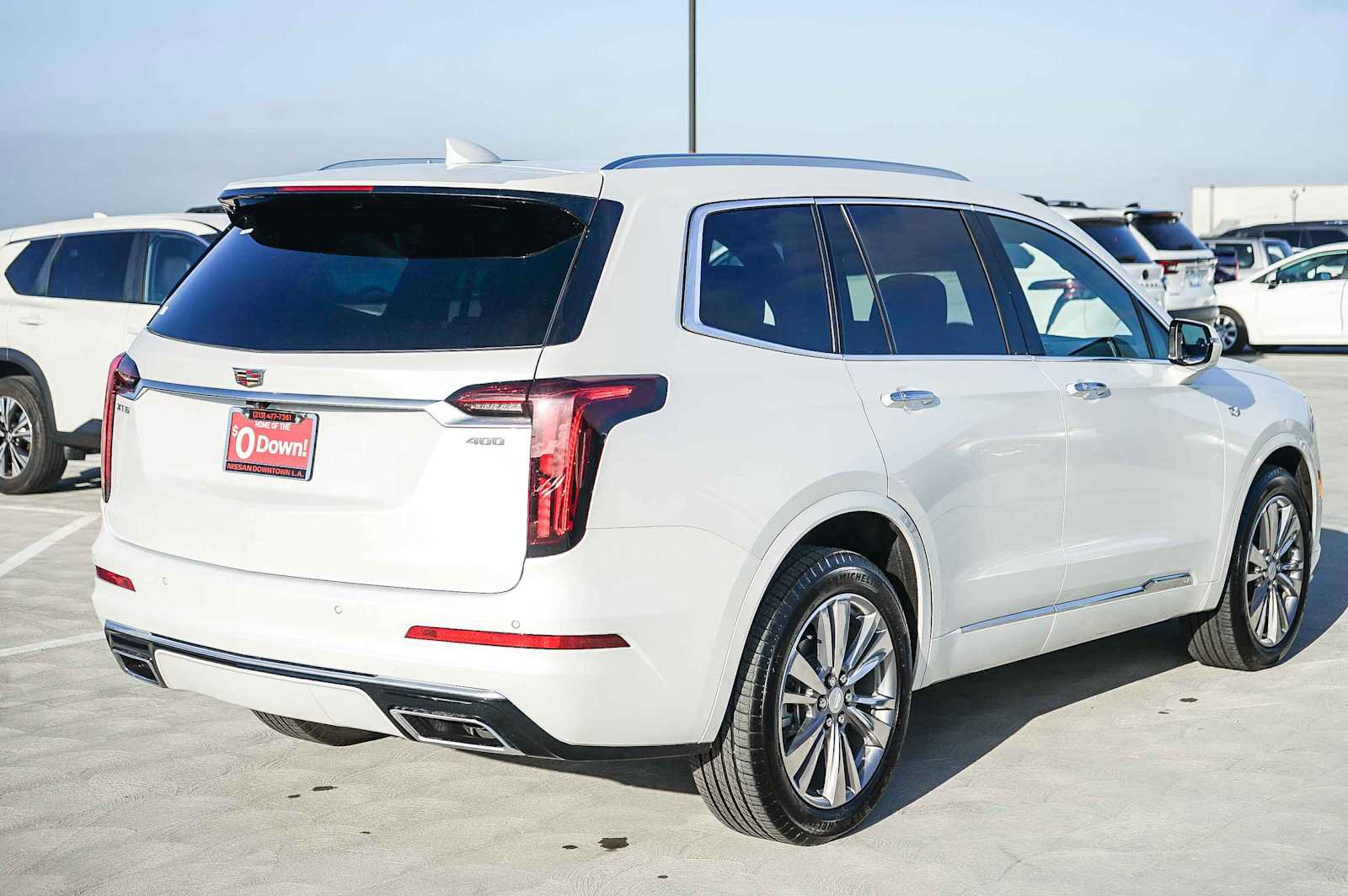 Used 2025 Cadillac XT6 Premium Luxury FWD image 8