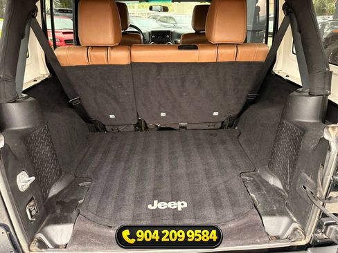 Used 2011 Jeep Wrangler Unlimited Sport image 31