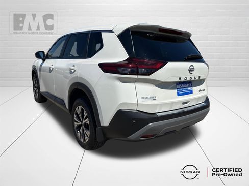 Used 2023 Nissan Rogue SV AWD/4WD image 4