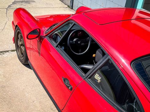 Used 1988 Porsche 911 Carrera RWD image 9
