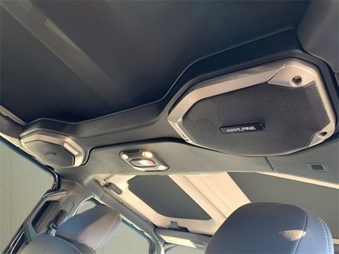 Used 2023 Jeep Gladiator Sport image 58