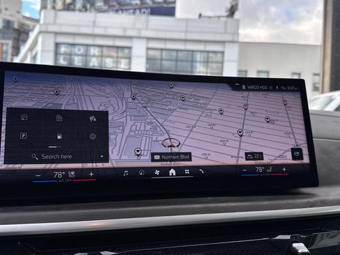 Used 2024 BMW X5 xDrive40i w/ Premium Package image 23