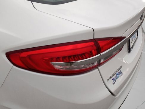 Used 2018 Ford Fusion S image 13