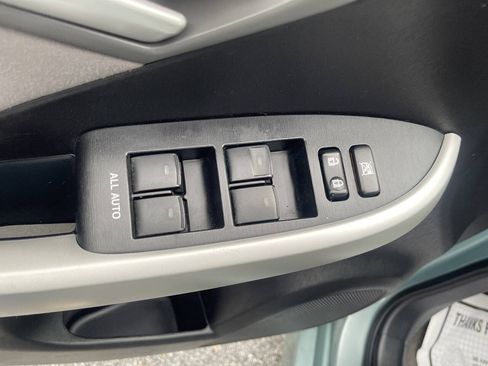 Used 2013 Toyota Prius Two FWD image 10