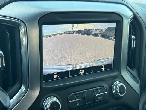 Used 2021 GMC Sierra 1500 SLT w/ SLT Premium Plus Package AWD/4WD image 23