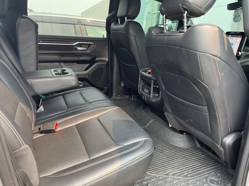 Used 2025 RAM 1500 Big Horn AWD/4WD image 5