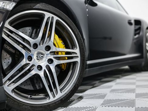 Used 2011 Porsche 911 Turbo S image 10