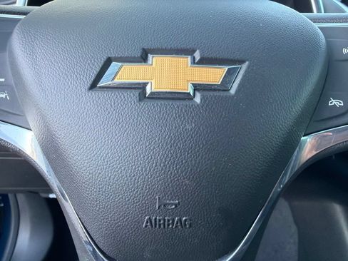 Used 2020 Chevrolet Malibu Premier FWD image 25
