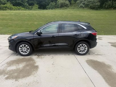 Used 2022 Ford Escape SE w/ Cold Weather Package