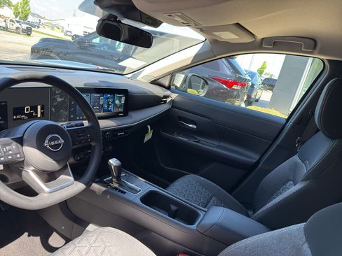 New 2026 Nissan Kicks SV w/ Cold Weather Package AWD/4WD image 24