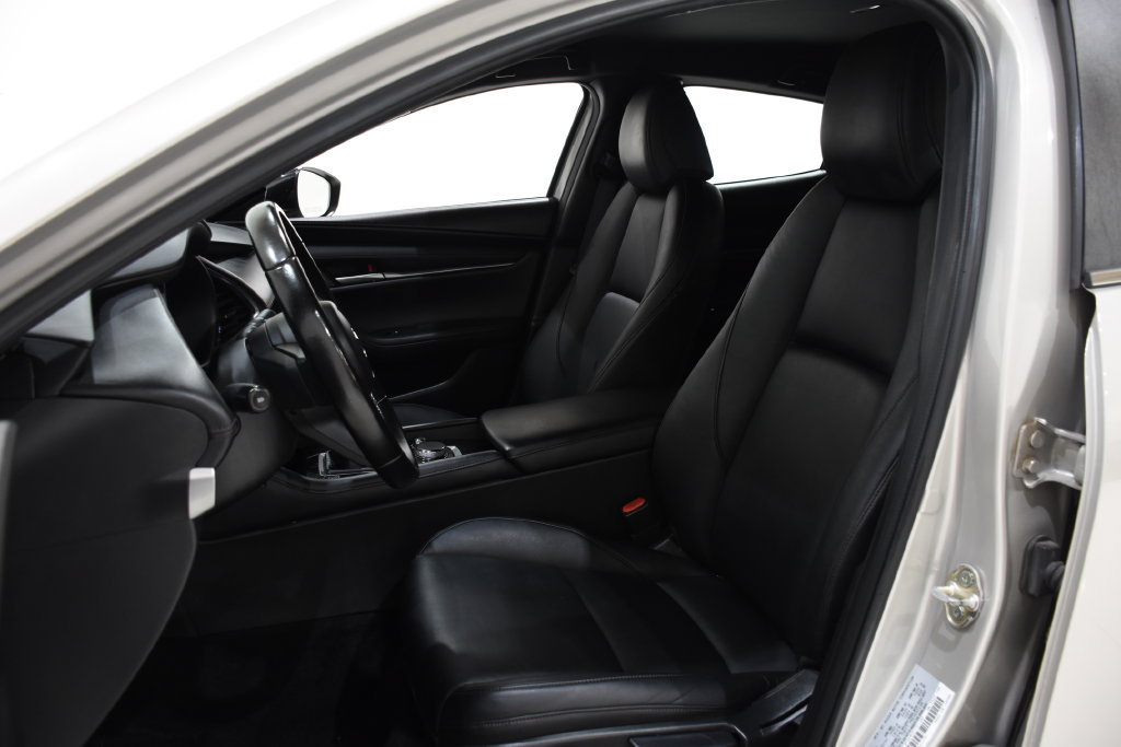 Used 2024 MAZDA MAZDA3 s FWD image 21
