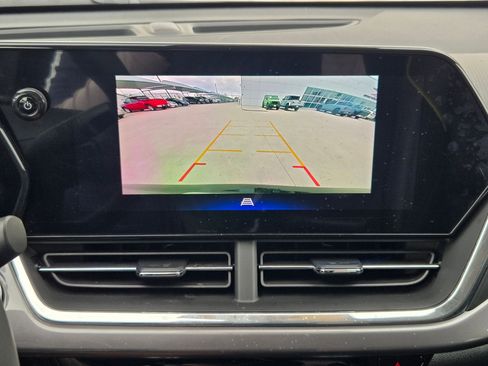 Certified 2025 Chevrolet Trax ACTIV image 18