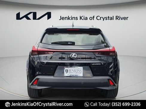 Used 2023 Lexus UX 250h FWD w/ Accessory Package (Z1) image 7