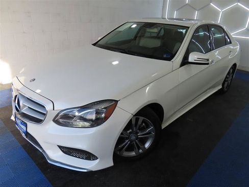Used 2015 Mercedes-Benz E 350 Sedan w/ Premium 1 Package image 4