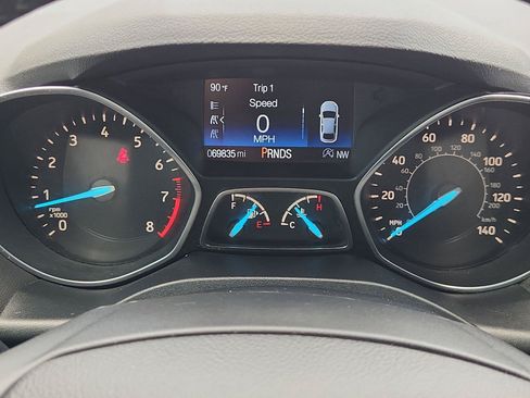 Used 2017 Ford Escape Titanium FWD image 12