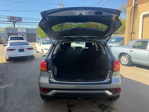 Used 2018 Mitsubishi Outlander Sport ES image 28