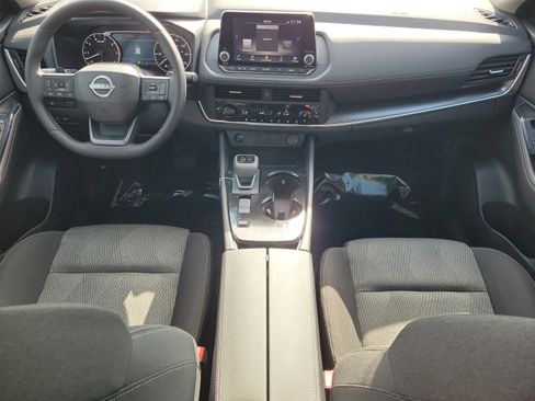 Certified 2026 Nissan Rogue SV w/ Cold Weather Package FWD image 11