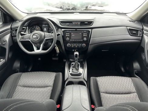 Used 2017 Nissan Rogue S image 29