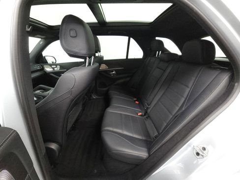Used 2024 Mercedes-Benz GLE 450 4MATIC w/ AMG Line Exterior image 28