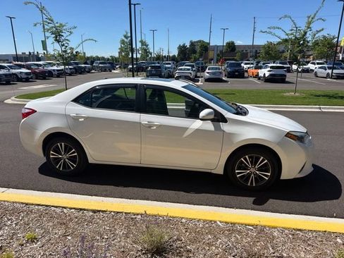 Used 2016 Toyota Corolla LE Premium FWD image 10