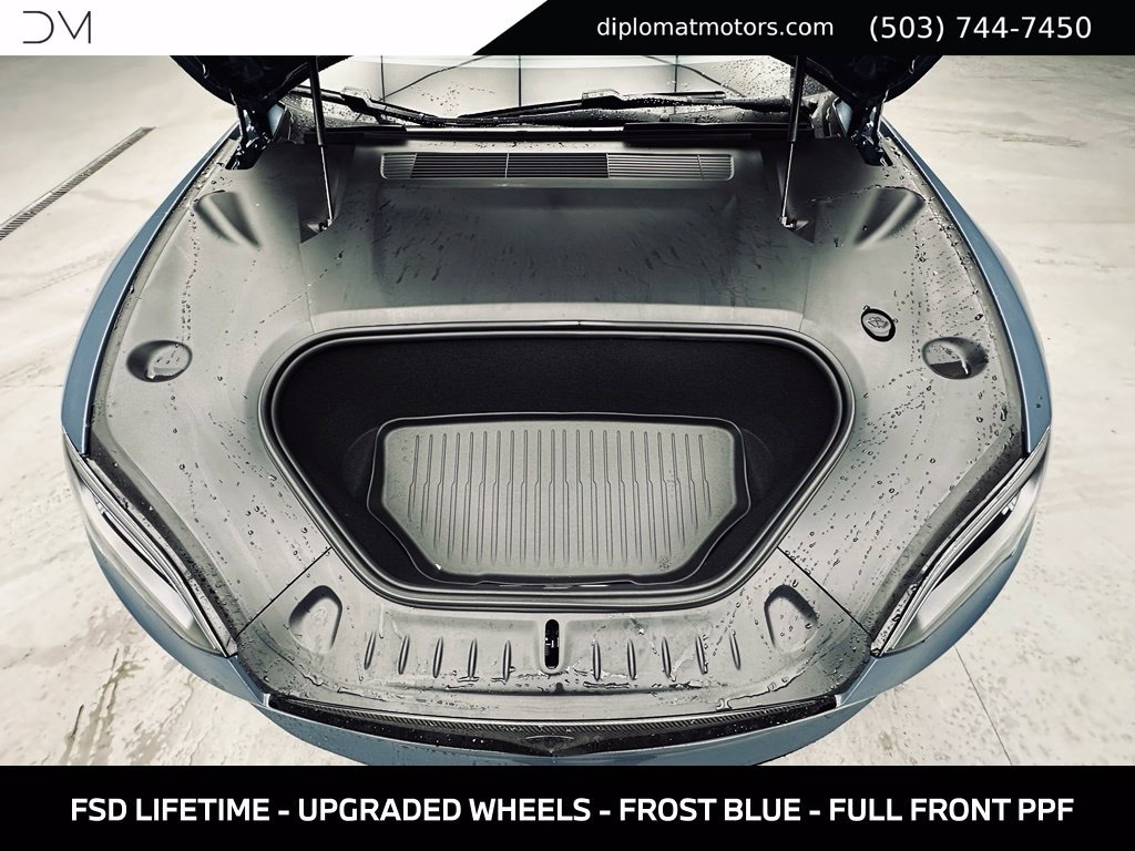 Used 2026 Tesla Model S Plaid AWD/4WD image 40