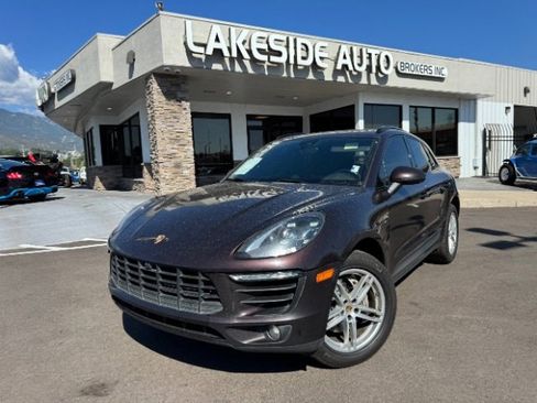 Used 2017 Porsche Macan S image 1