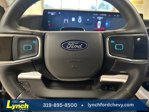 Certified 2025 Ford Expedition Max Active AWD/4WD image 11
