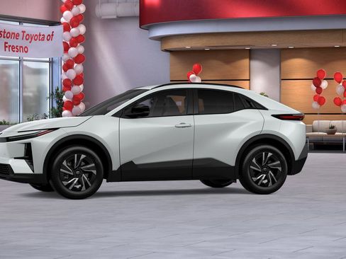 New 2026 Toyota C-HR AWD/4WD image 5