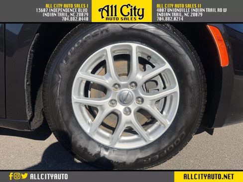 Used 2020 Chrysler Voyager Lxi image 36