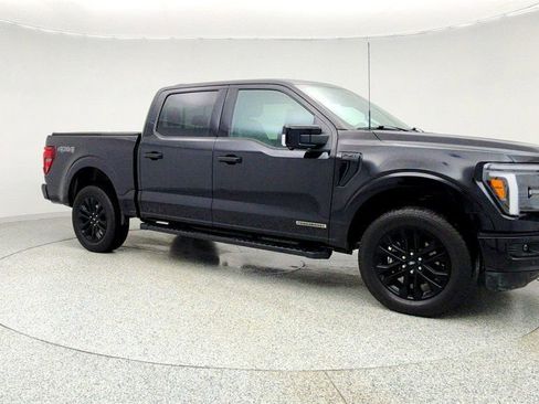 Used 2025 Ford F150 Lariat w/ Equipment Group 501A Mid image 3