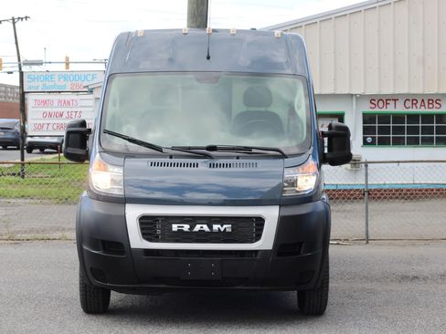 Used 2019 RAM ProMaster 2500 FWD image 2