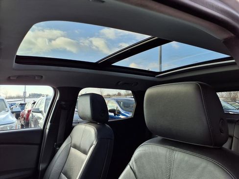 Used 2019 Chevrolet Blazer LT w/ Sun and Wheels Package image 22