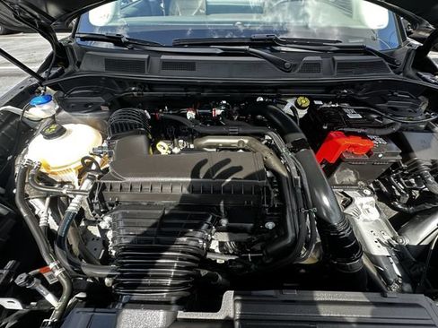 Certified 2023 Lincoln Corsair AWD w/ Equipment Group 101A image 33