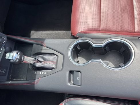 Used 2025 Ford Mustang Premium RWD image 17