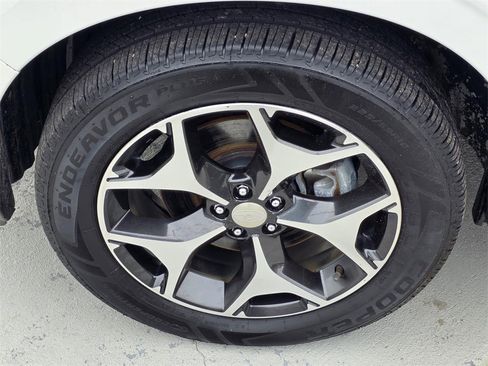 Used 2014 Subaru Forester 2.0XT Touring image 34