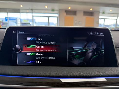 Used 2016 BMW 740i image 21